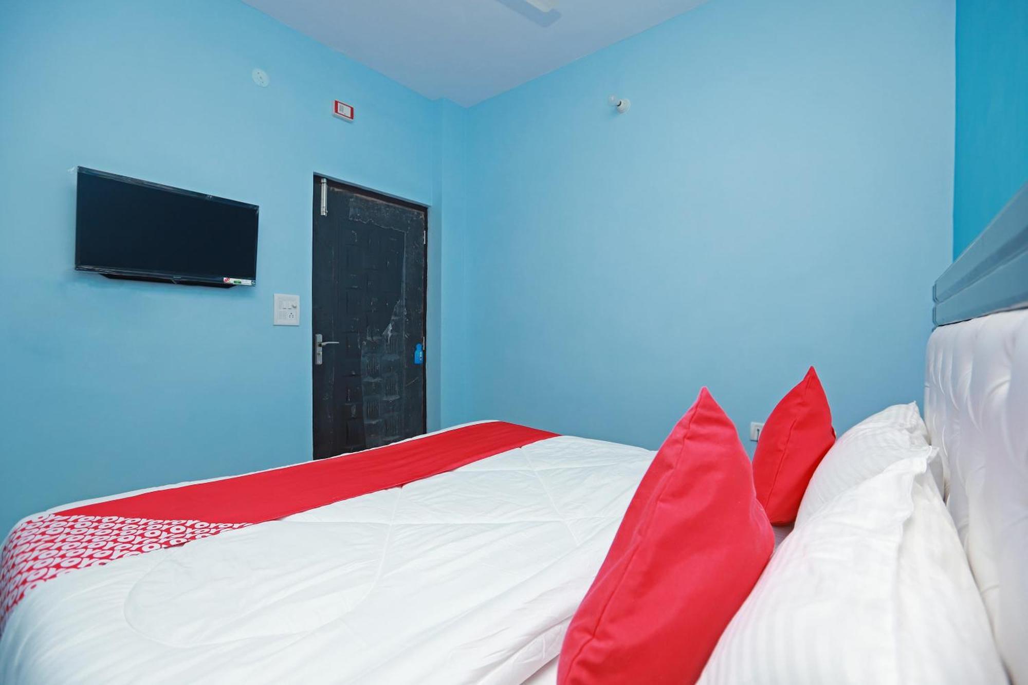 Hotel O Silverline Residency ファリーダーバード エクステリア 写真